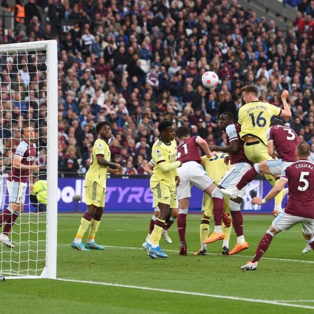 1651445827108034205.jpg FRslY5fWUAAhdYF.jpg